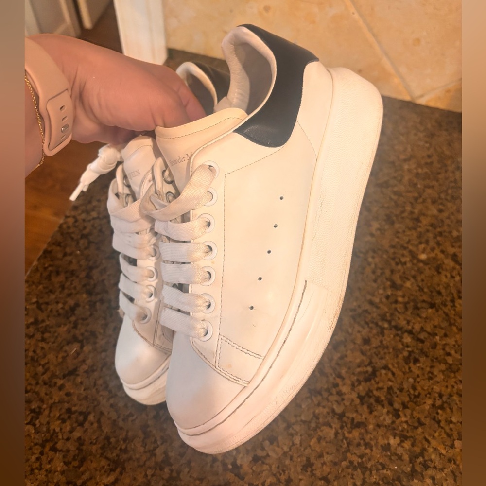 Alexander McQueen white shoes size 39